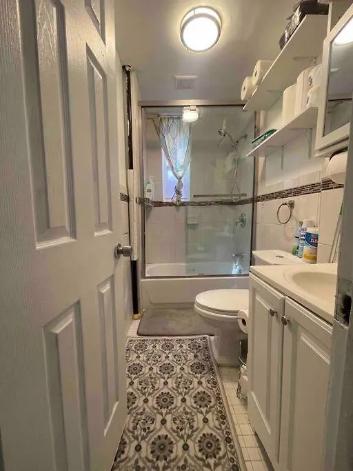 Cozy And Comfortable Apartment New York